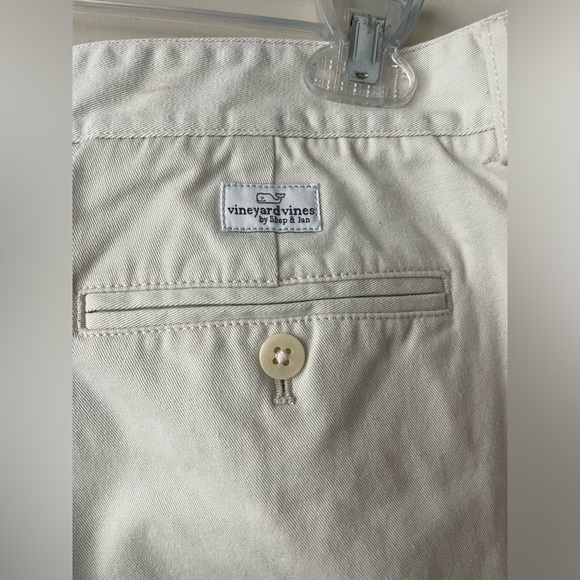 Vineyard Vines Men’s Khaki Pants - Picture 6 of 6